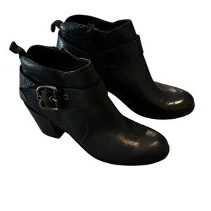 Nine West Gwen Black Leather Ankle Boots - 8.5 NIB